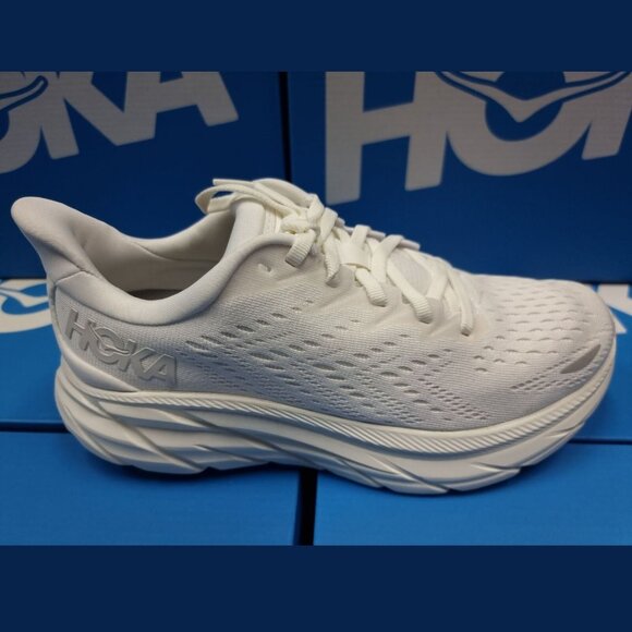 Hoka Shoes - NIB Women's Hoka Clifton 9 - WHITE/WHITE